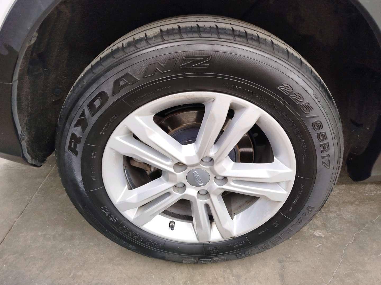 Geely Atlas Pro,  84 912 км, 2024 года в лизинг