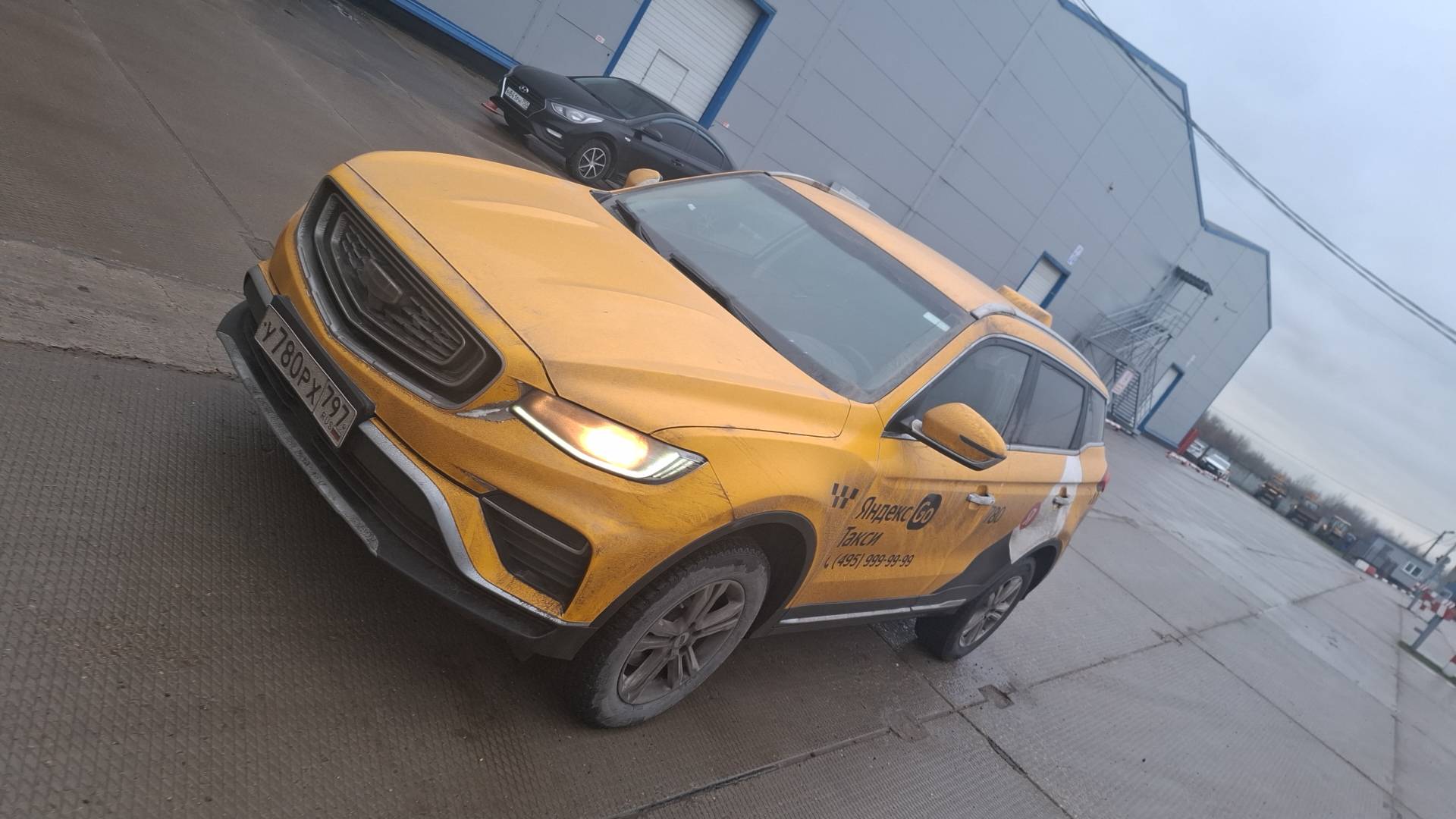 Geely Atlas Pro,  165 809 км, 2024 года в лизинг