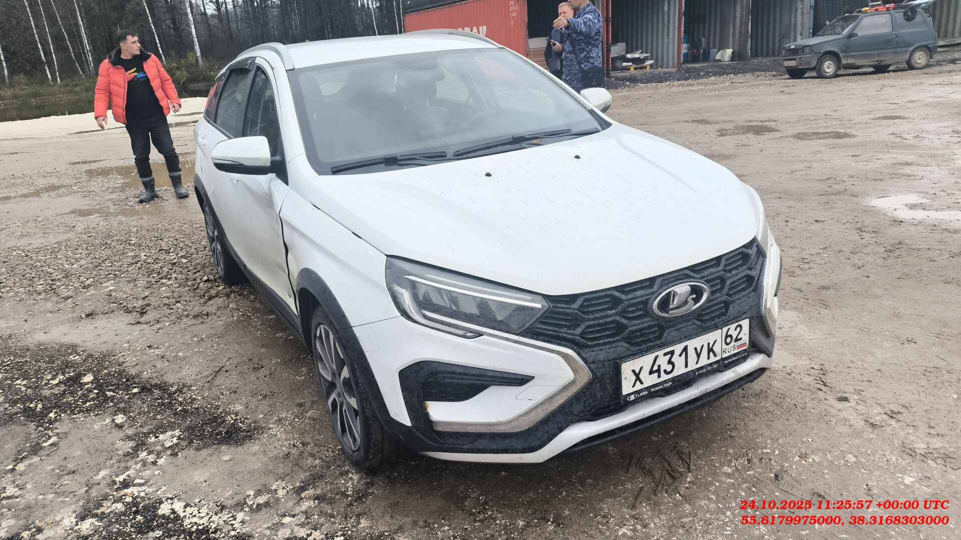 Lada Vesta SW Cross,  24 277 км, 2024 года в лизинг