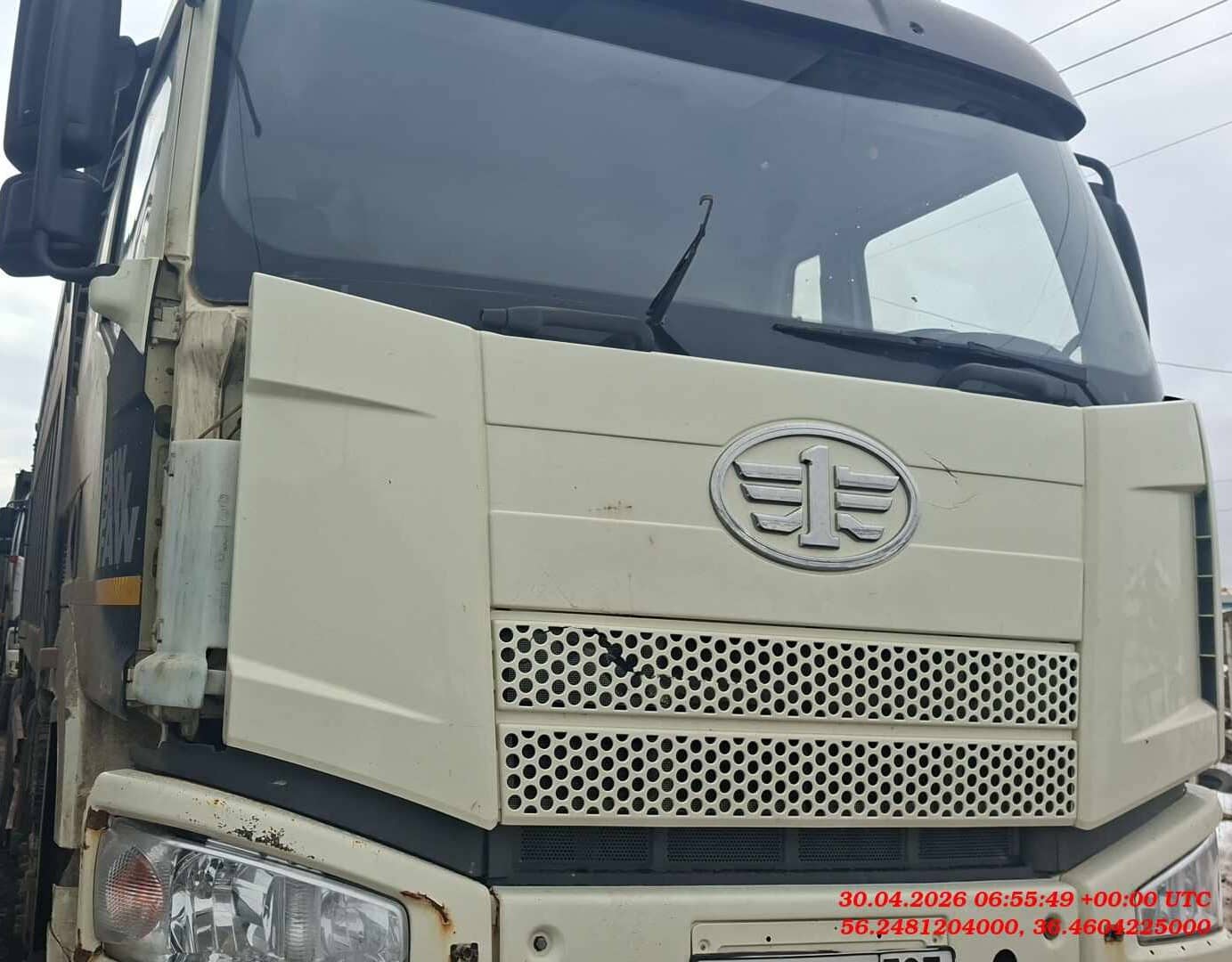FAW CA3310P66K24T4E5 8х4,  84 913 км, 2023 года в лизинг