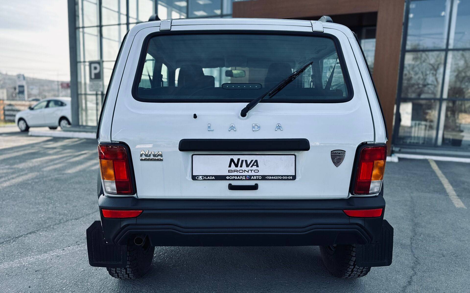 Lada Niva Legend Bronto Prestige'24 1.7 5MT