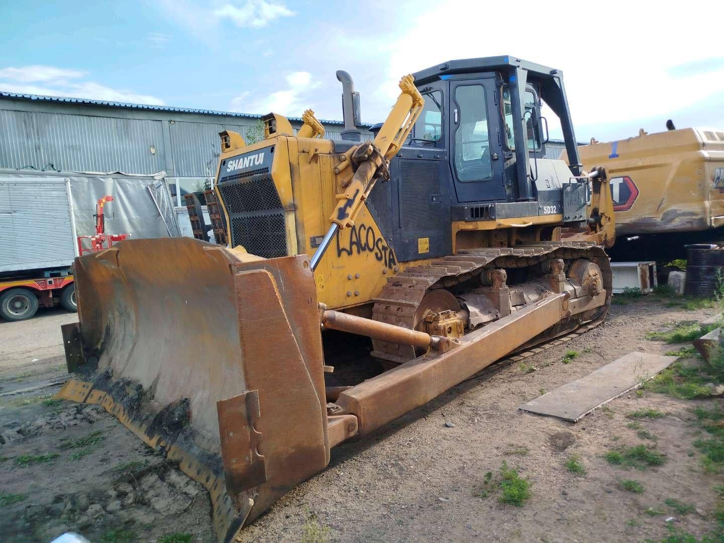 Shantui SD32