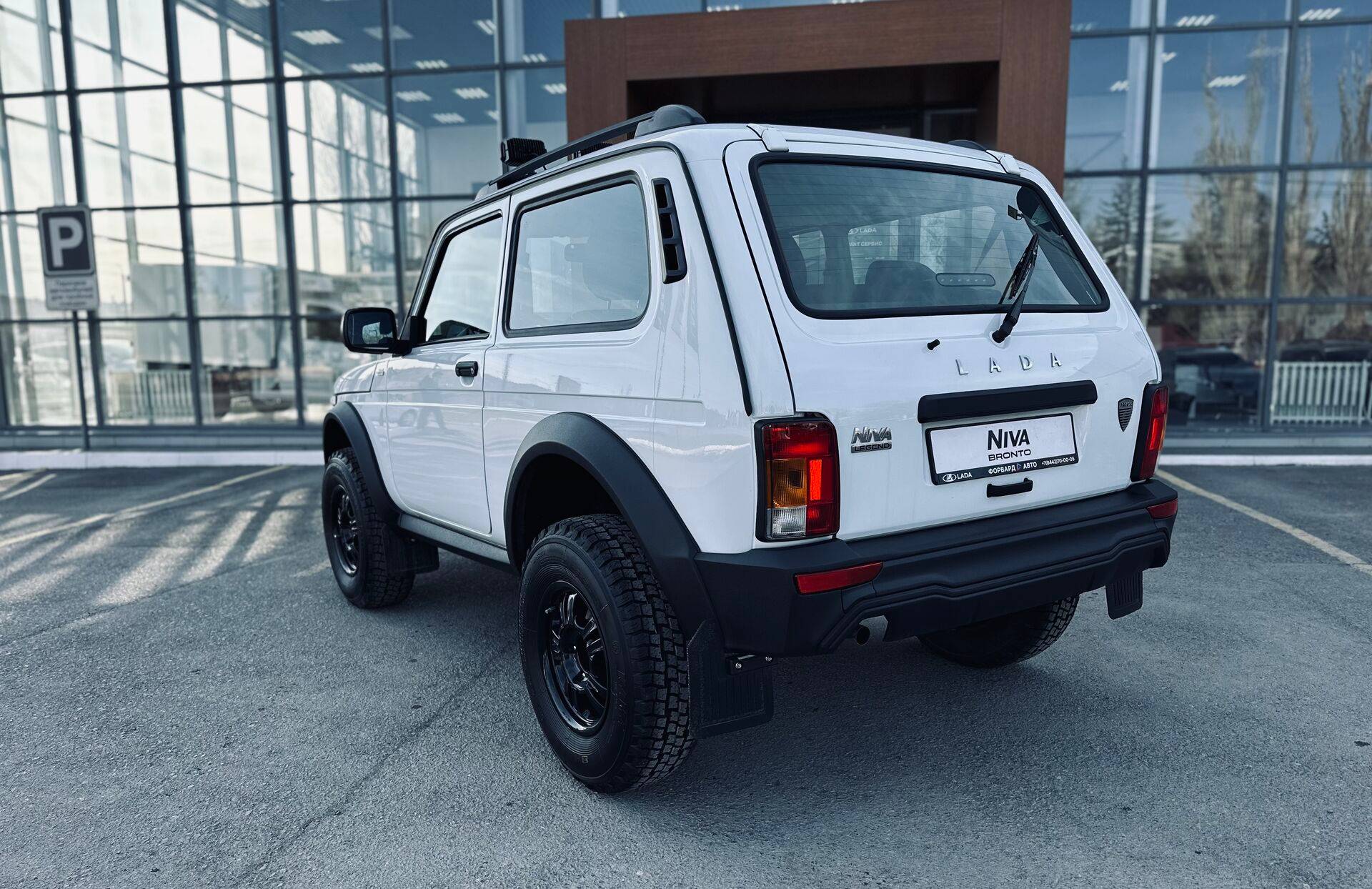 Lada Niva Legend Bronto Prestige'24 1.7 5MT