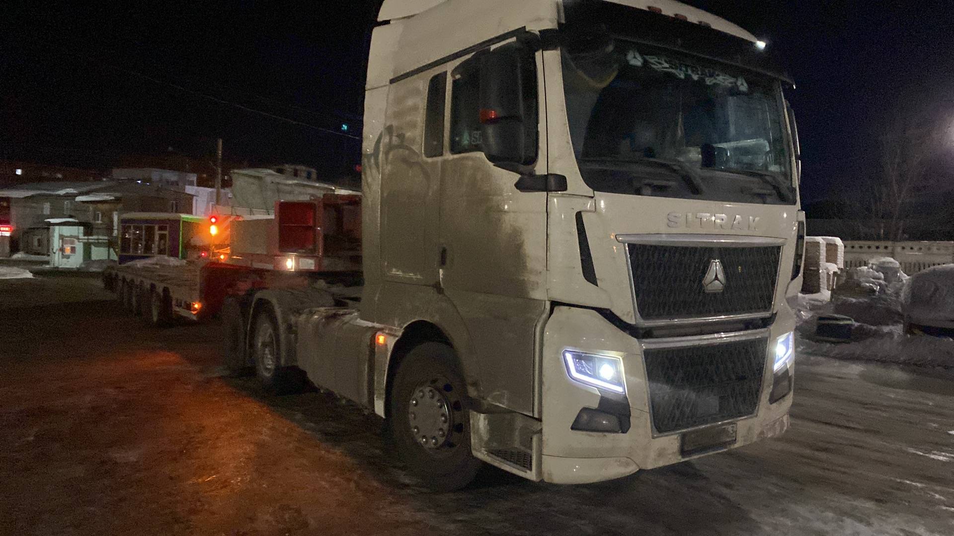 Sitrak С7Н MAX 6×4 ZZ4256V364HE