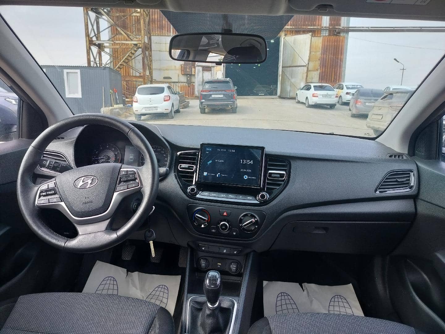 Hyundai Solaris,  71 075 км, 2021 года в лизинг