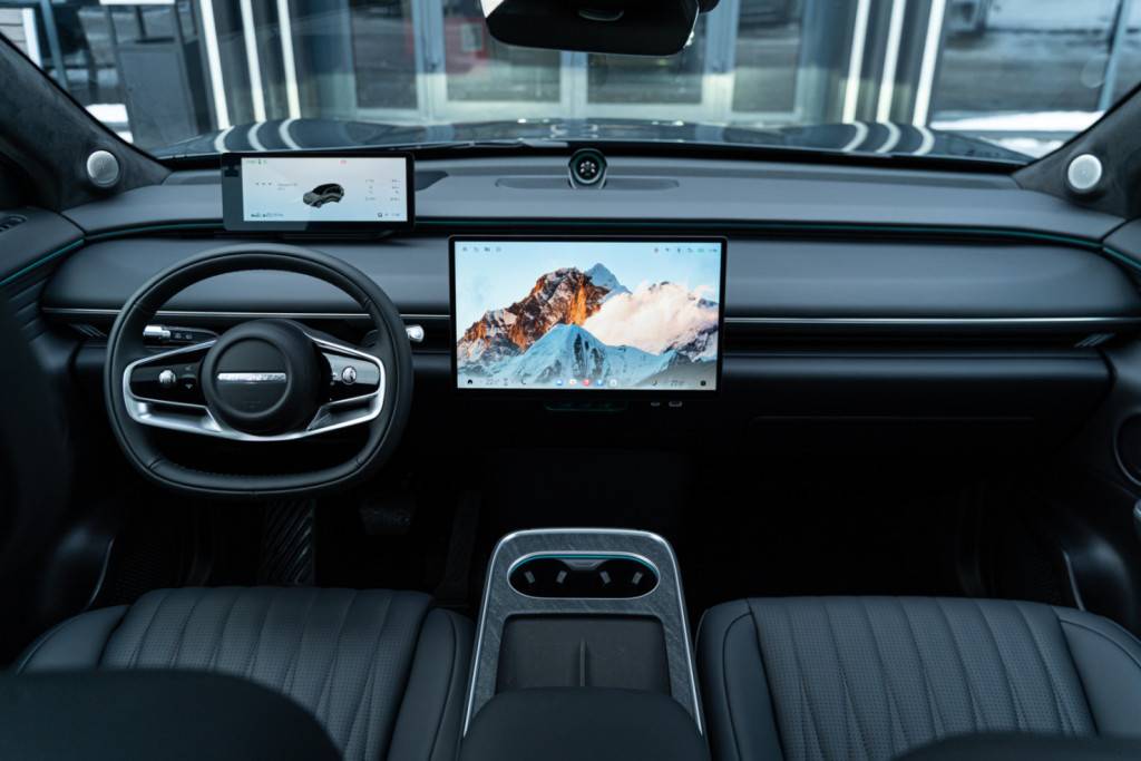 EXEED Exlantix ET 1.5T+40KWh AWD TOP BL