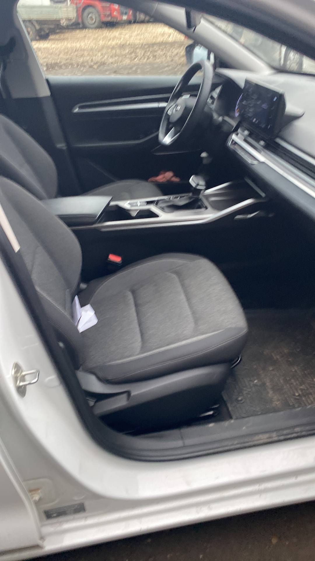 Geely Emgrand,  96 362 км, 2024 года в лизинг