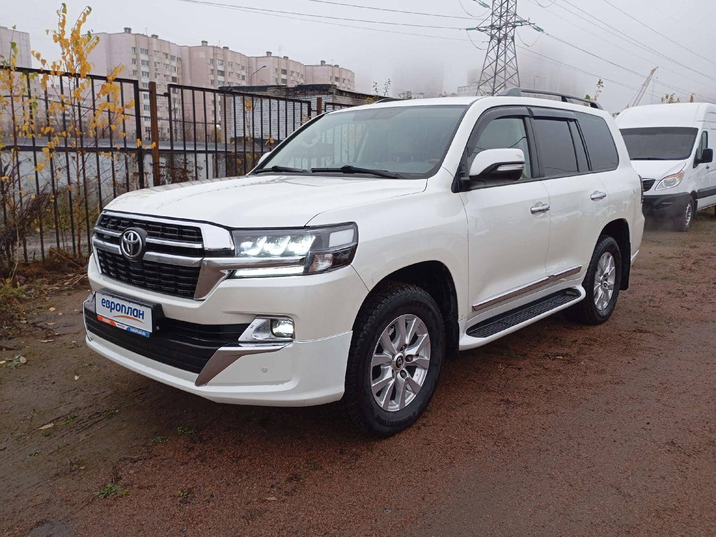 Toyota Land Cruiser 200