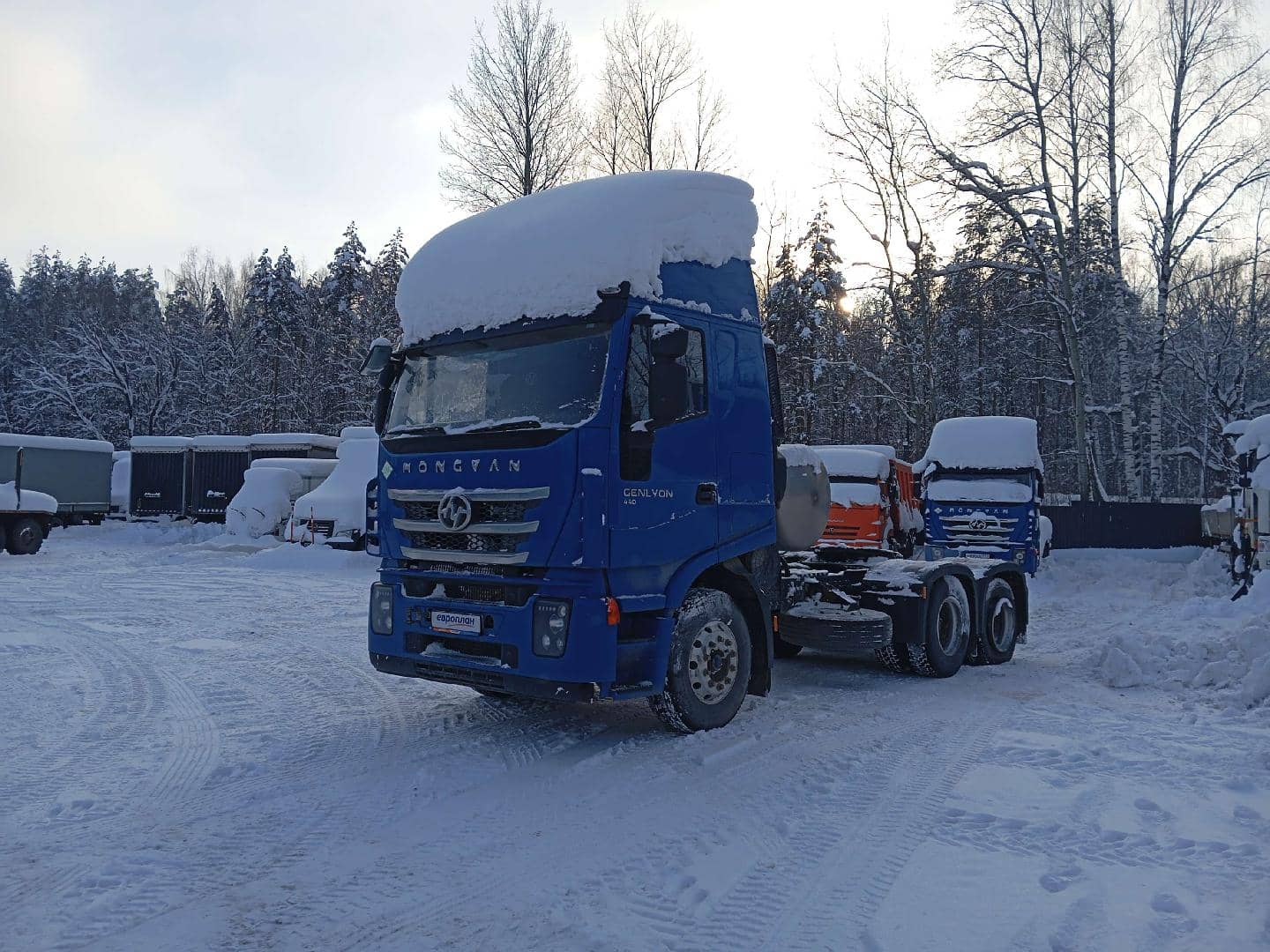 HONGYAN CQ4187HD12381T LNG