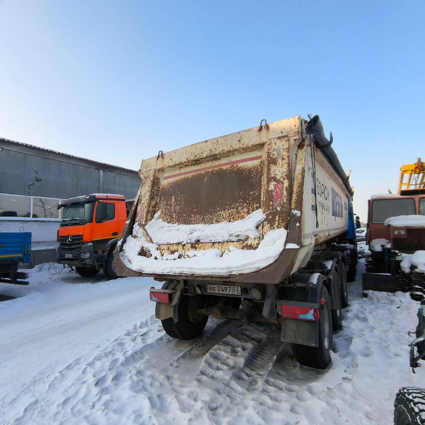 SCHMITZ Самосвальный SKI 24/SL Лот 000007865