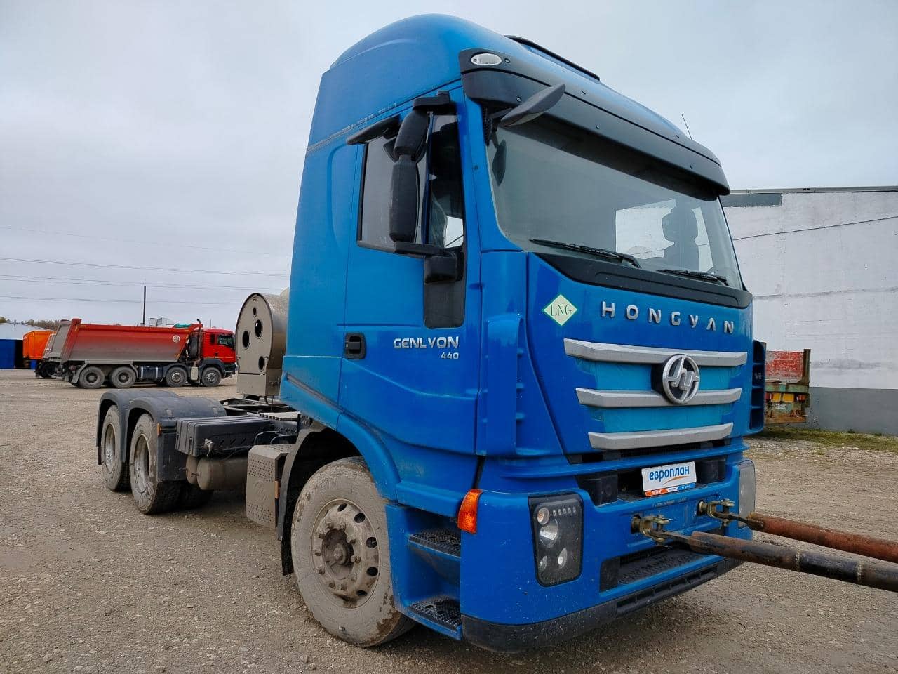 HONGYAN CQ4187HD12381T LNG,  42 799 км, 2023 года в лизинг