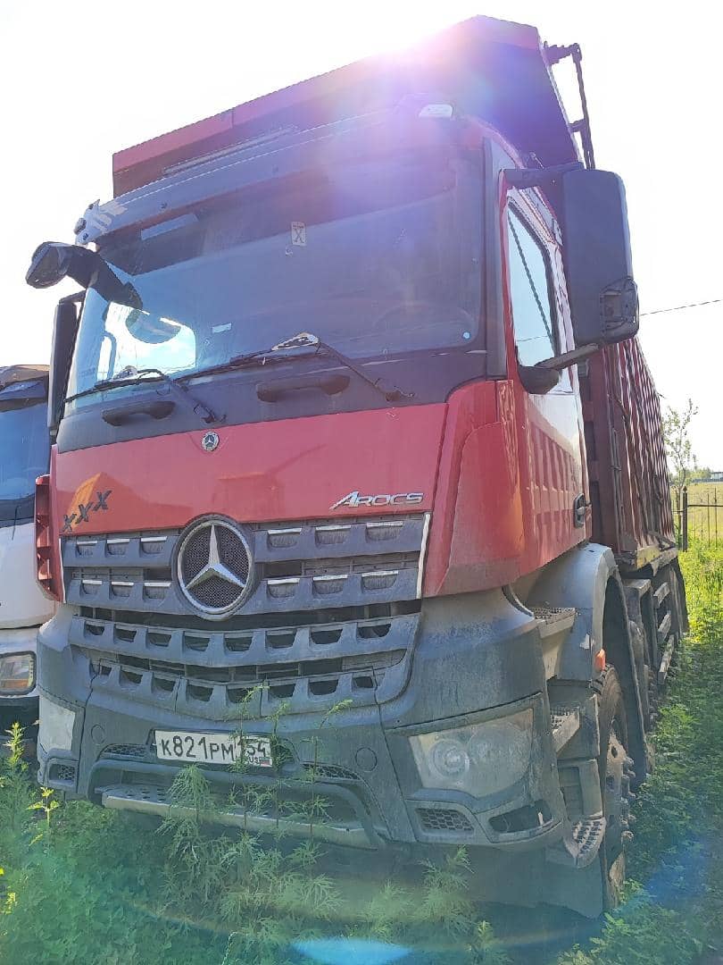 Mercedes-Benz Arocs 4148 K 8x4/4,  100 000 км, 2020 года