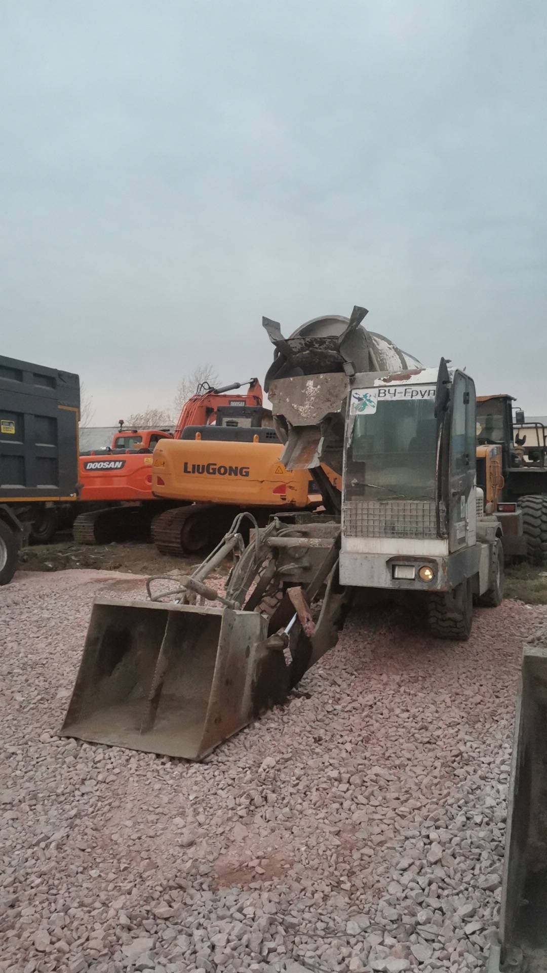 YNIX QGMC 3000, 2023 года в лизинг