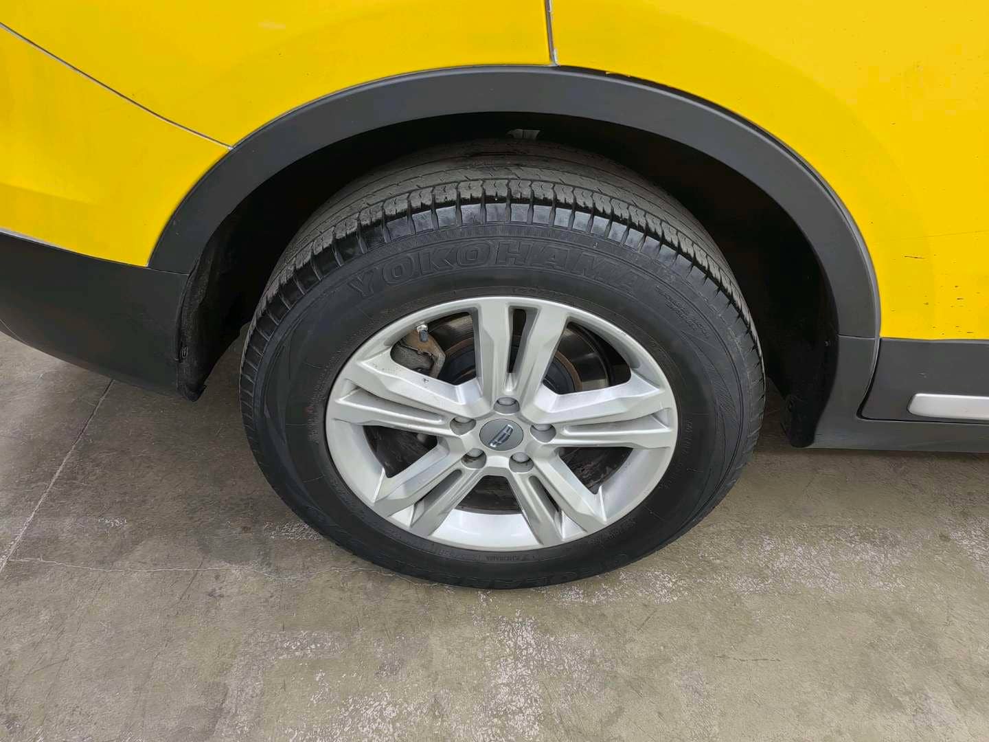 Geely Atlas Pro,  327 621 км, 2024 года в лизинг