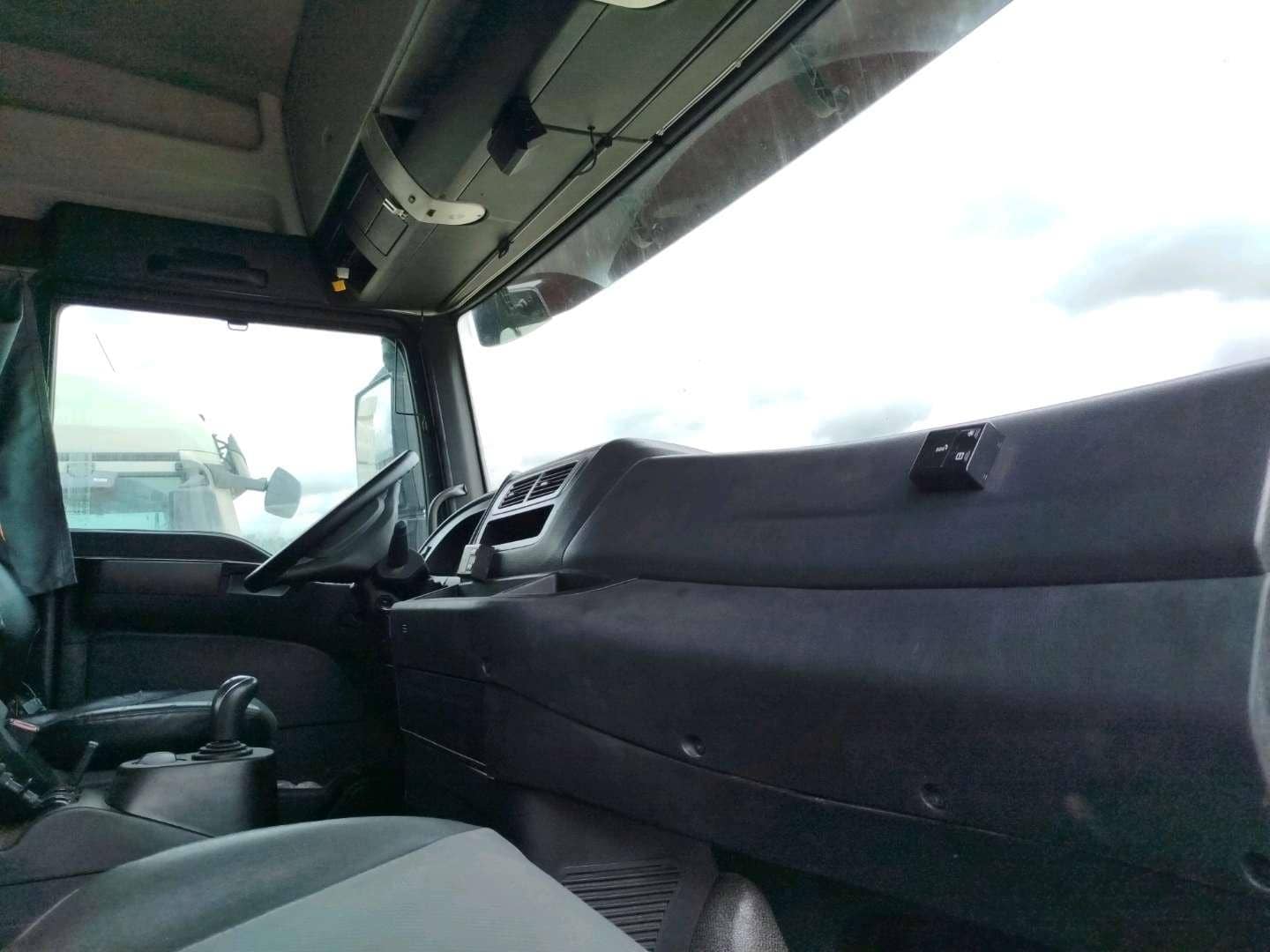 Sitrak C7H 4x2 ZZ4186V361HE,  660 999 км, 2022 года в лизинг