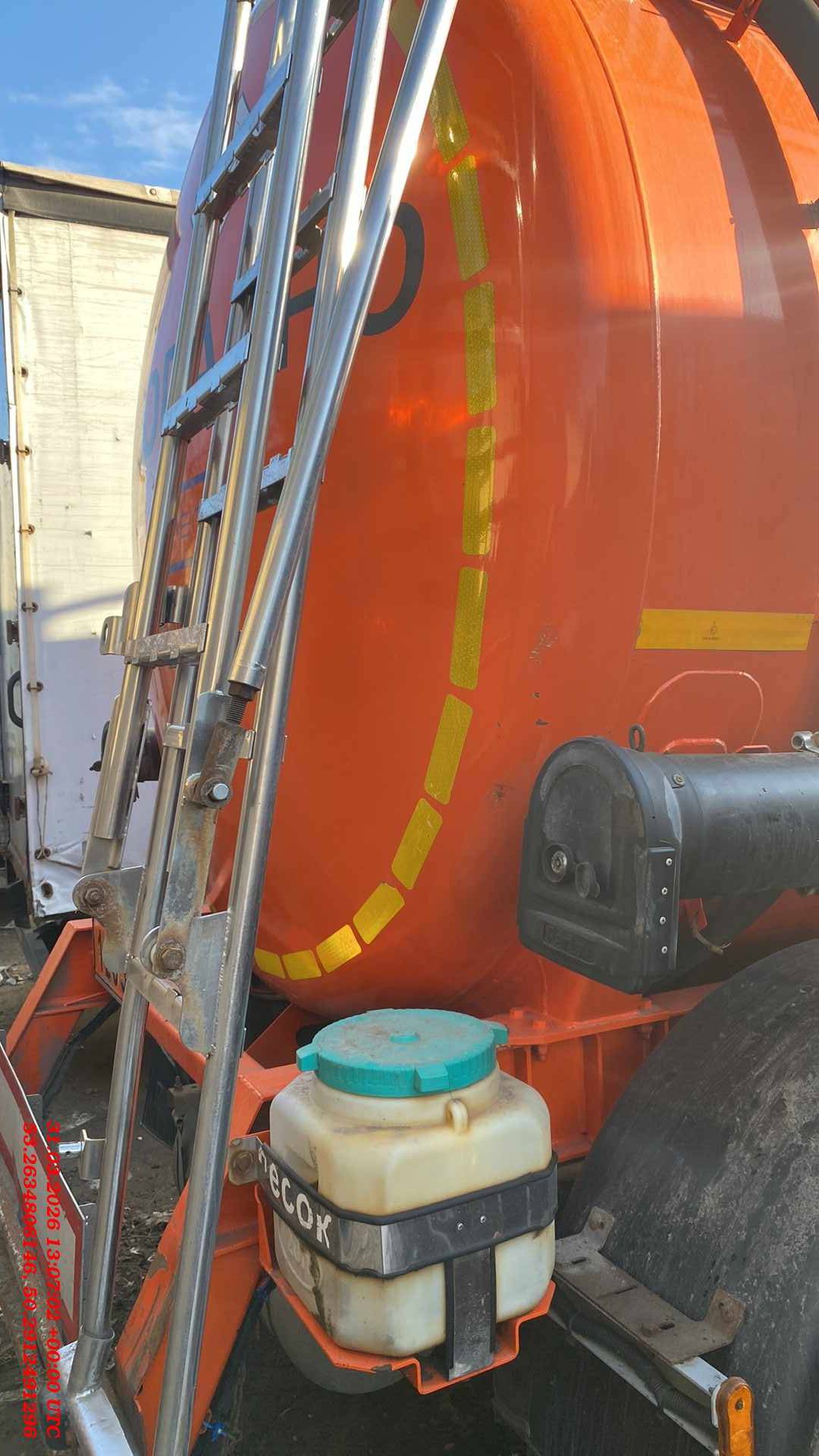 Сеспель Бензовоз SF3328 (964845), 2021 года