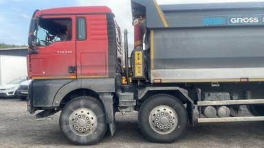 Sitrak ZZ3316V386ME