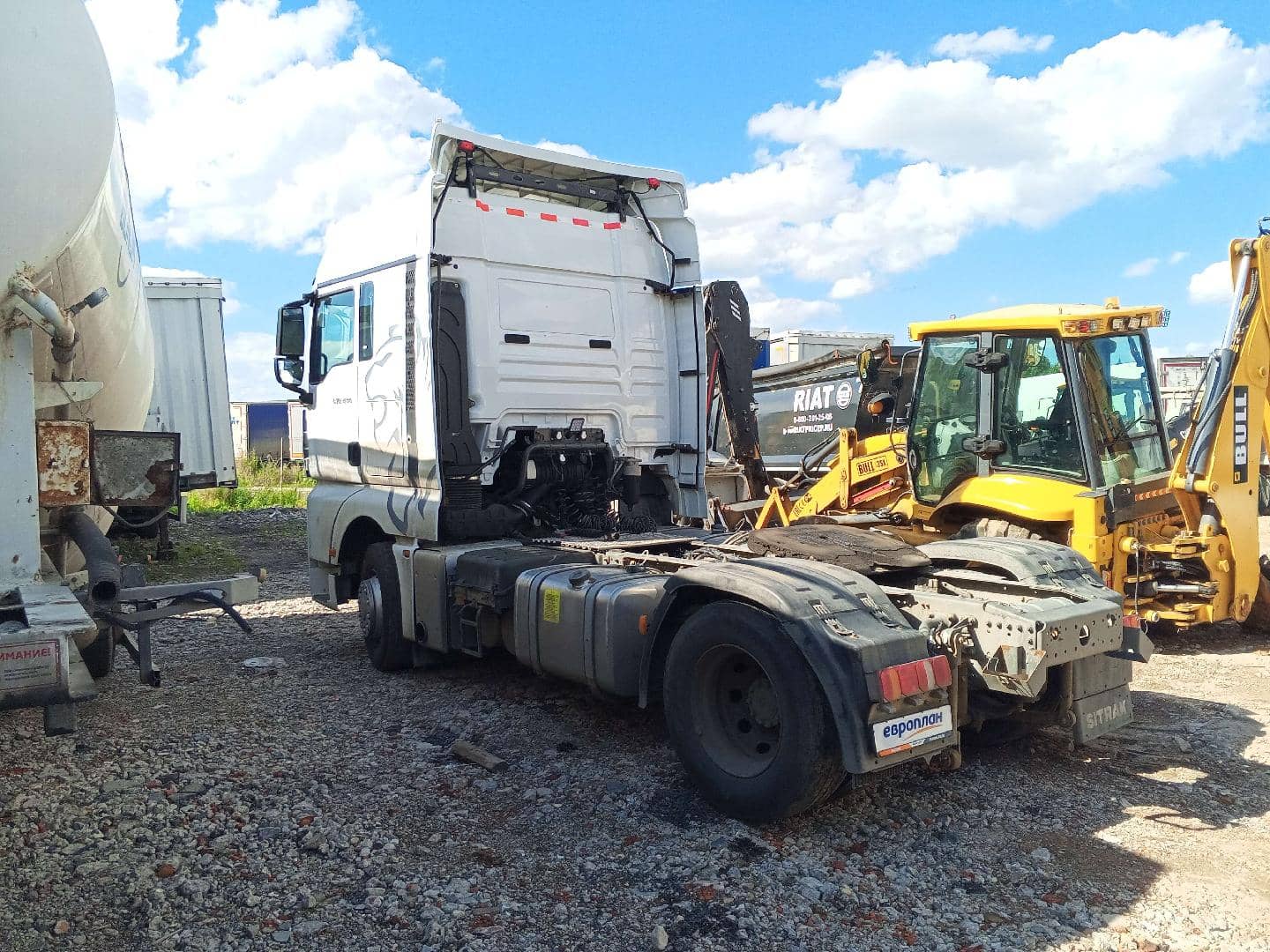 Sitrak ZZ4186V391HE,  176 333 км, 2024 года в лизинг
