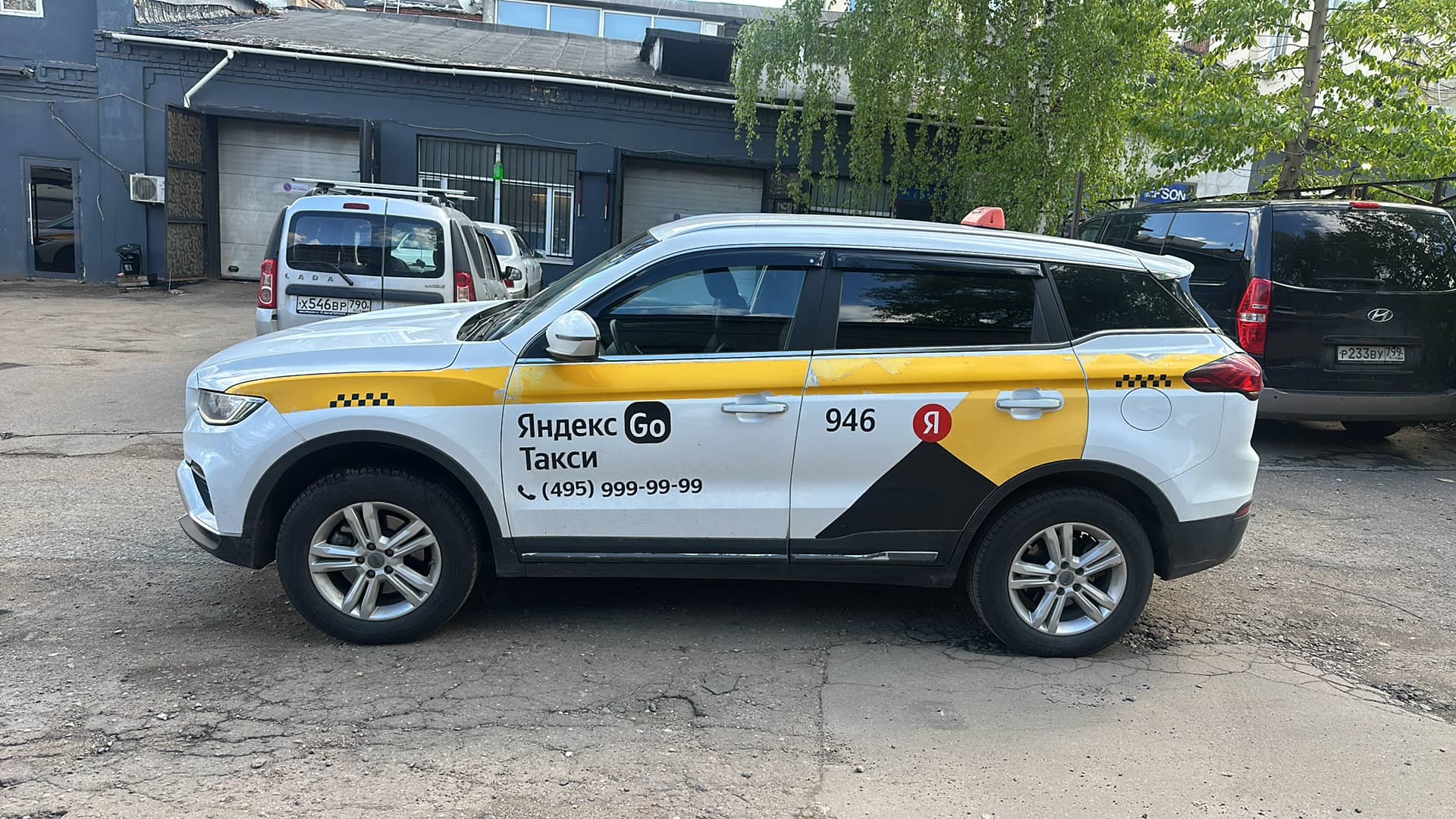Geely Atlas Pro,  158 553 км, 2023 года в лизинг