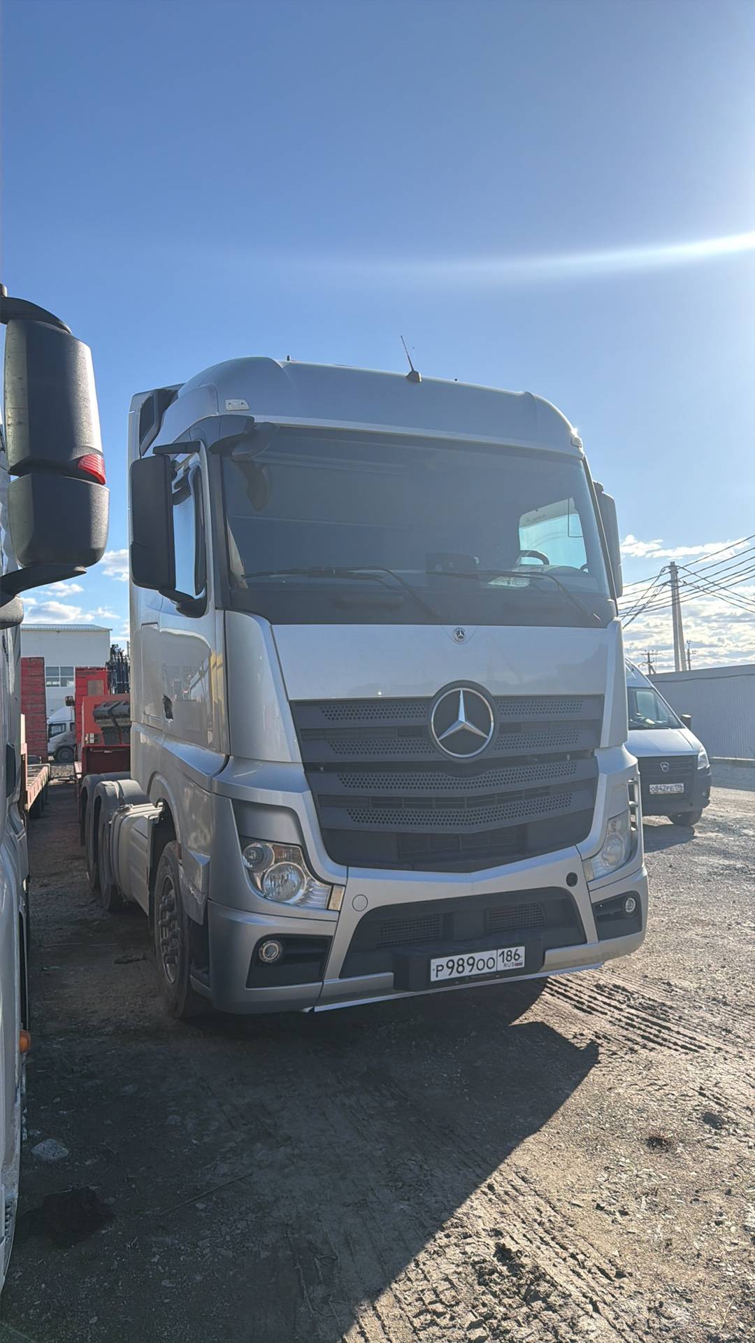 Mercedes-Benz BJ4266Y6DHLA2