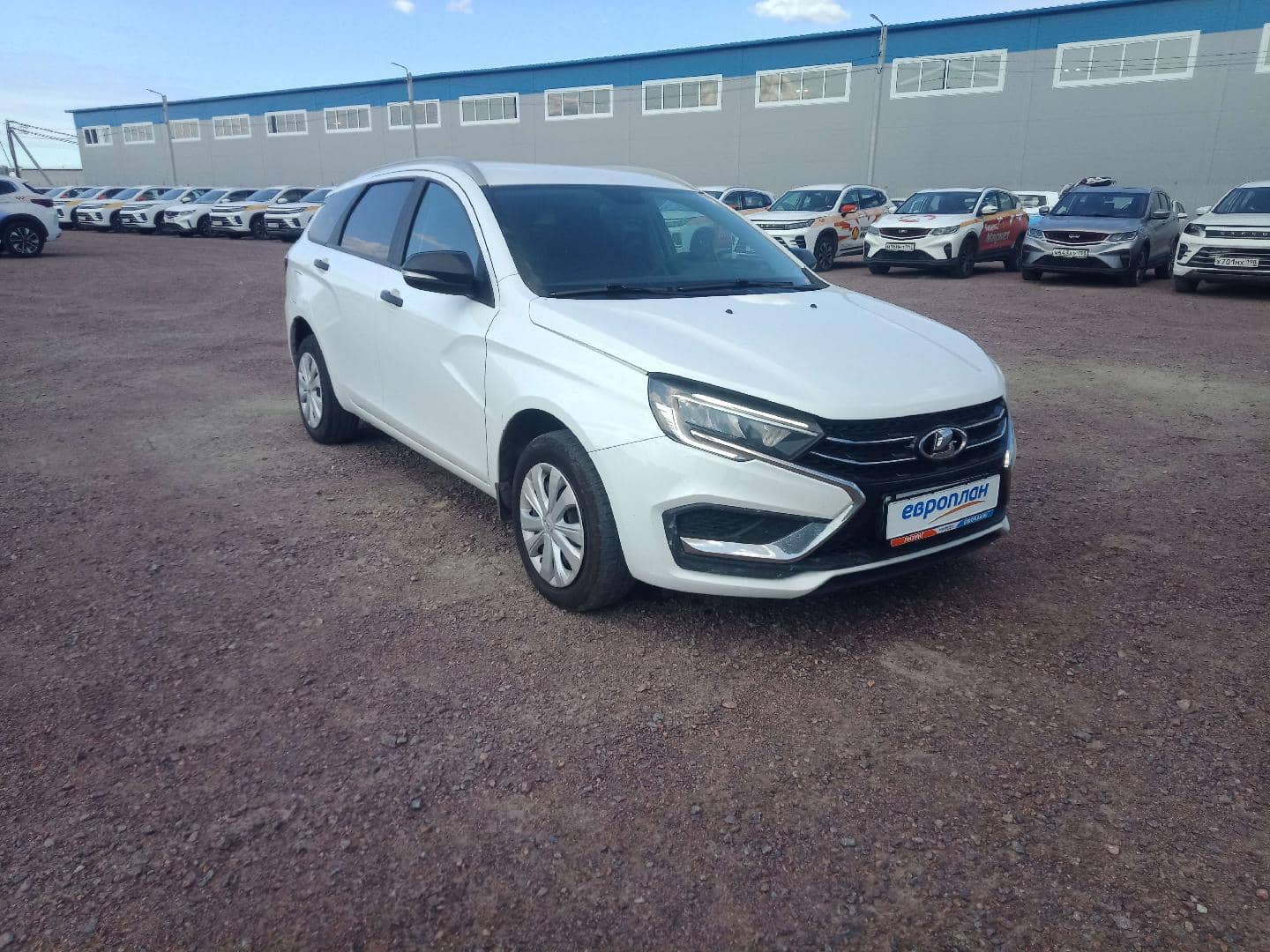 Lada Vesta универсал,  53 653 км, 2024 года в лизинг