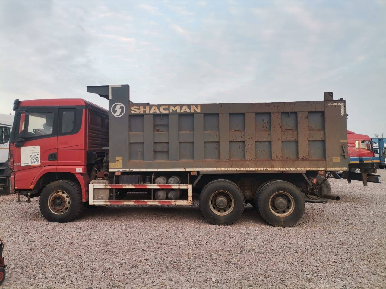 Shacman SX32586T384C,  111 212 км, 2021 года в лизинг