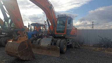 DOOSAN/DEVELON DX210WA