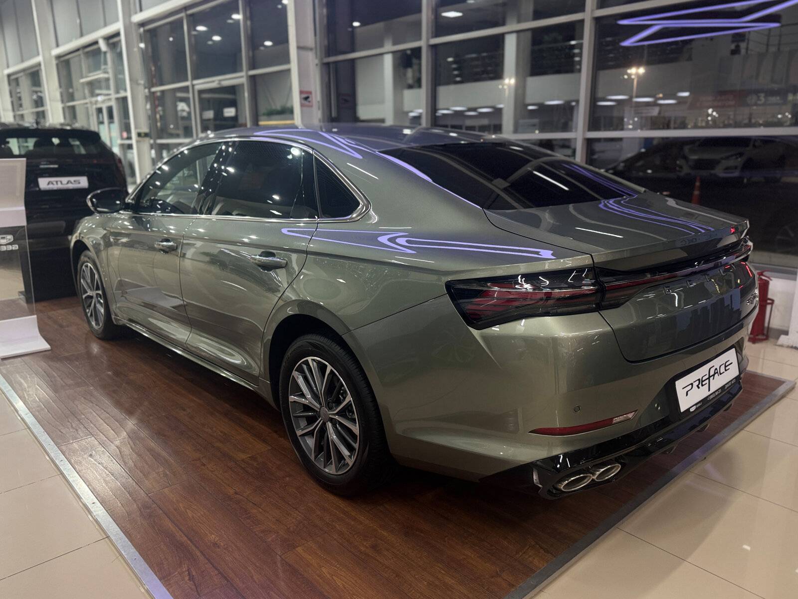 Geely Preface Flagship 2.0T 7DCT