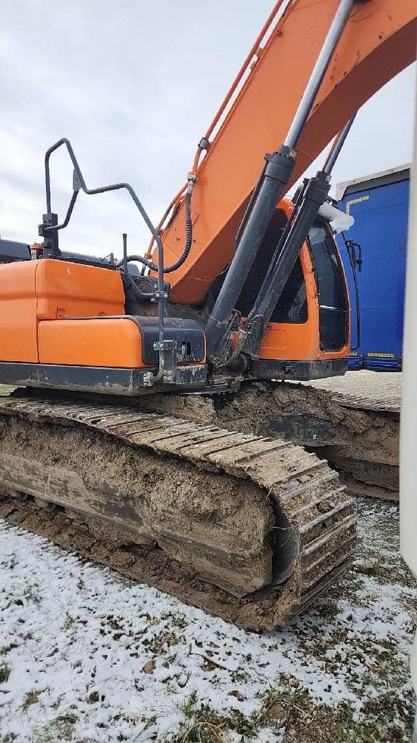 DOOSAN/DEVELON DX300LCA-7M,  3 168 км, 2023 года в лизинг