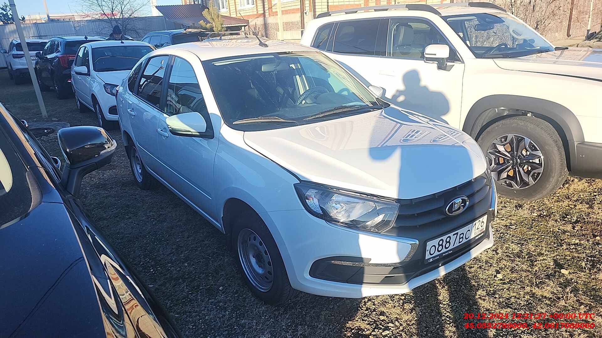 Lada Granta лифтбек,  32 628 км, 2024 года в лизинг