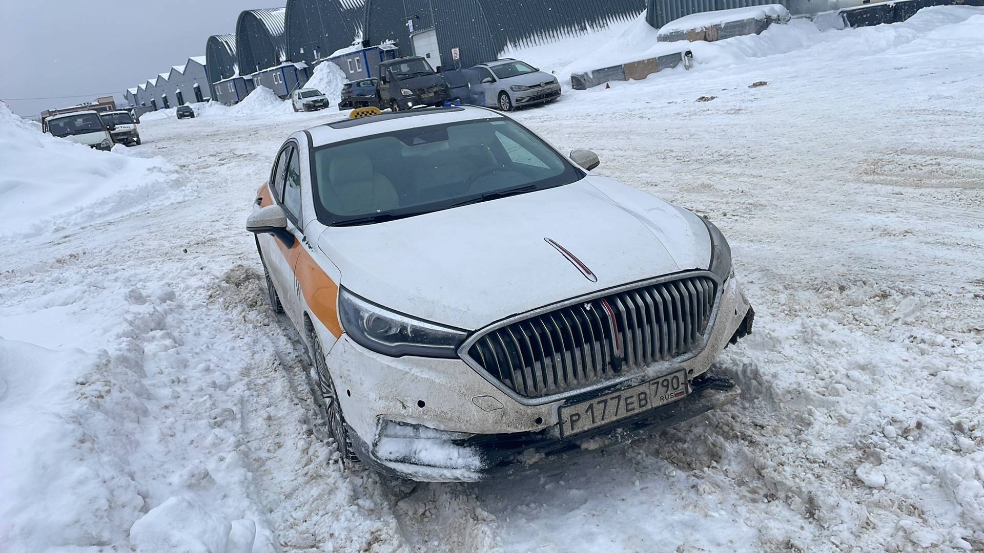 Hongqi H5,  191 439 км, 2022 года в лизинг