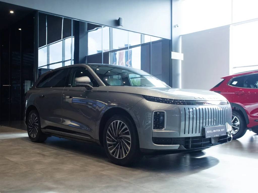 EXEED Exlantix ET 1.5T+40KWh AWD TOP BL