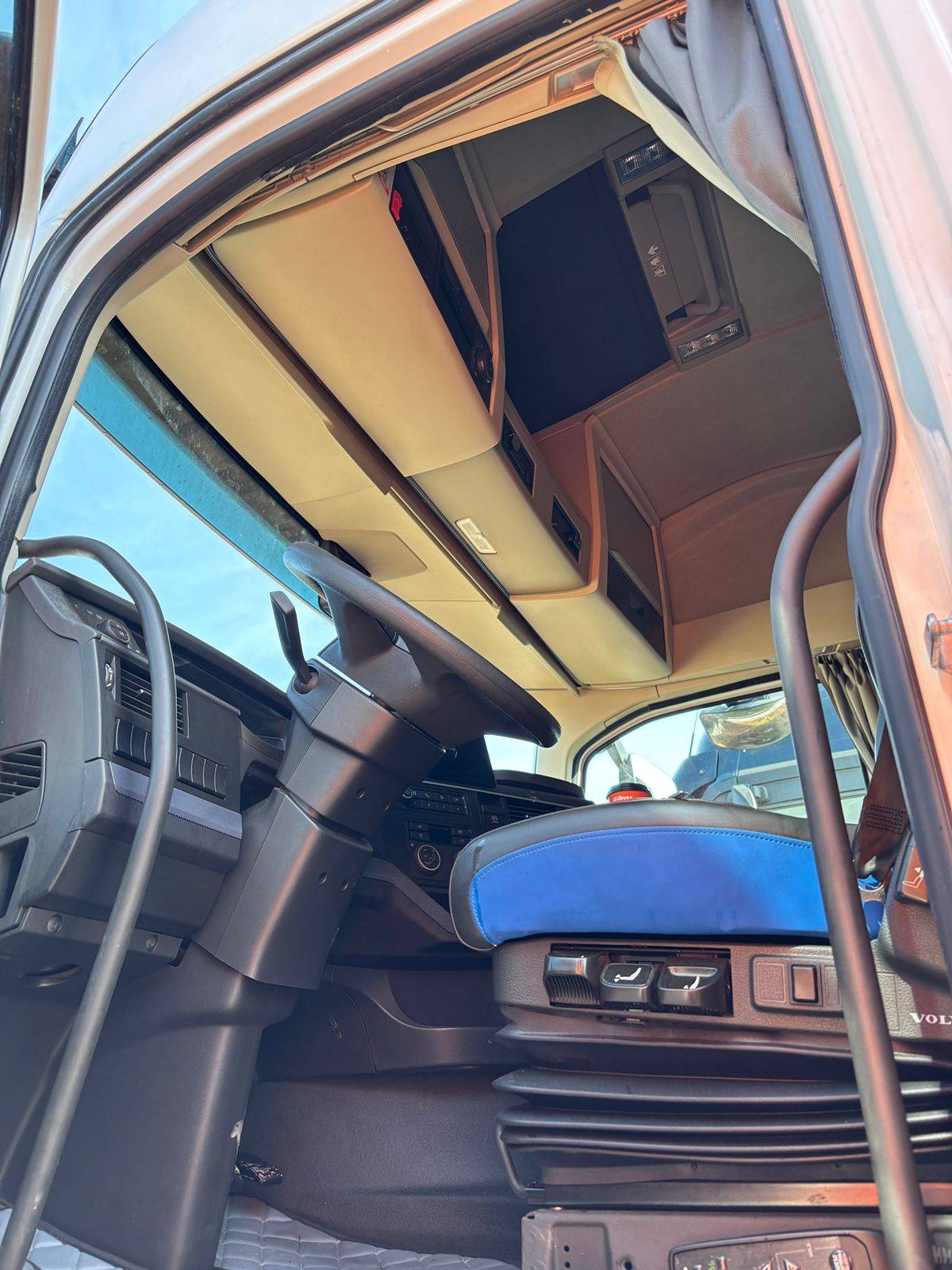 Volvo FH 460 4x2 (FH Globetrotter),  533 023 км, 2021 года в лизинг