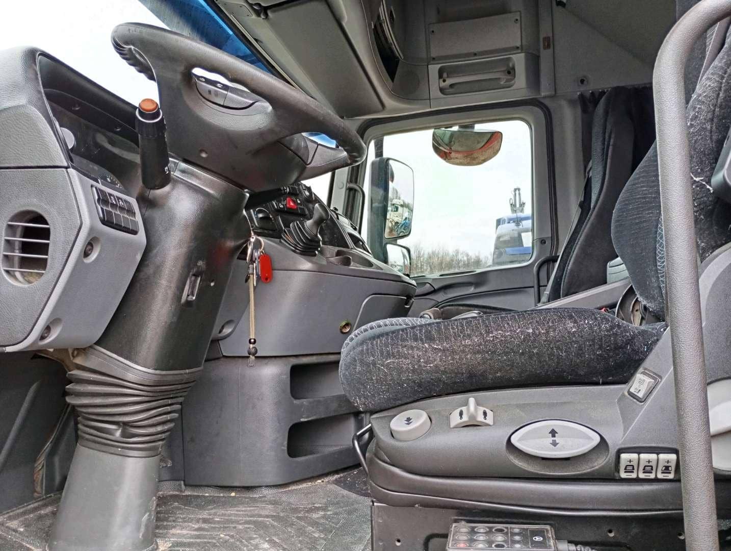 Mercedes-Benz Actros 3 1844 LS 4x2 (L),  1 110 790 км, 2018 года в лизинг