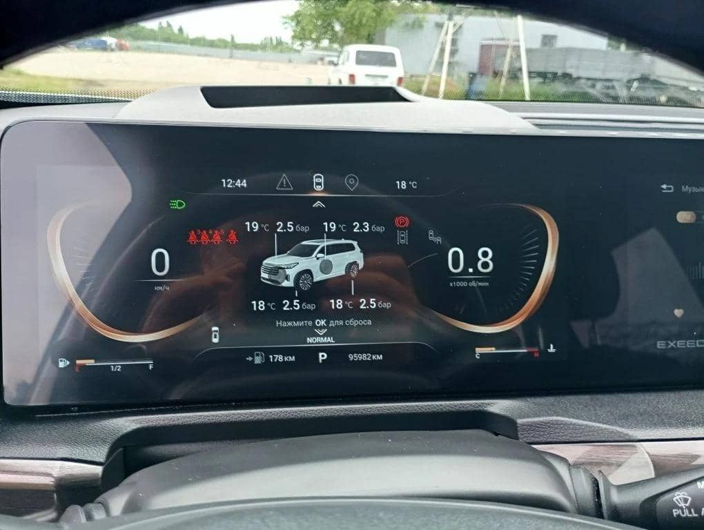 EXEED VX,  95 982 км, 2022 года в лизинг