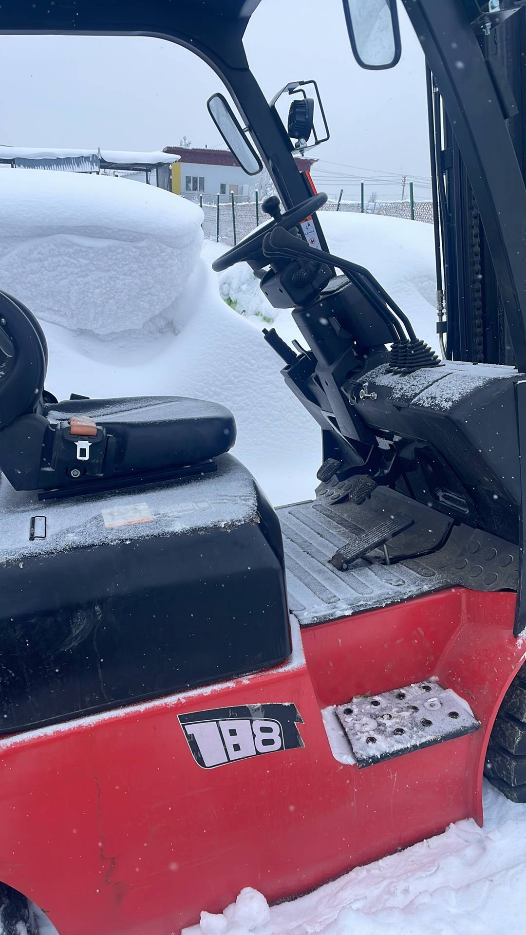 EP CPQD18T8, 2024 года в лизинг