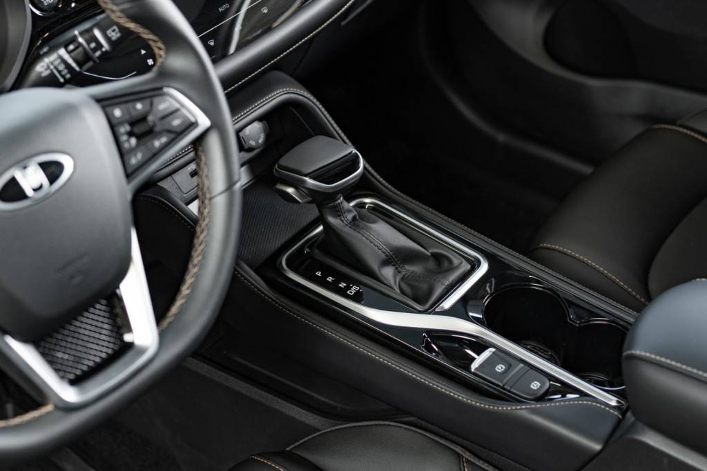 Москвич 3 Стандарт плюс 1.5Т CVT