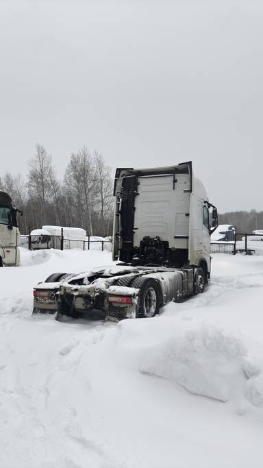 Volvo FH 460 4x2 (FH Globetrotter)