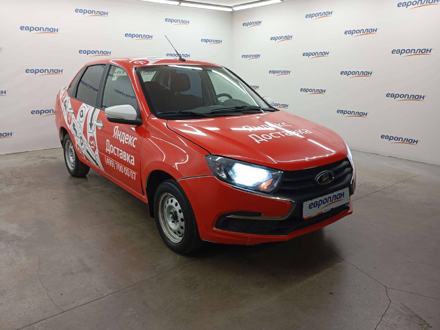 Lada Granta седан,  113 749 км, 2024 года в лизинг