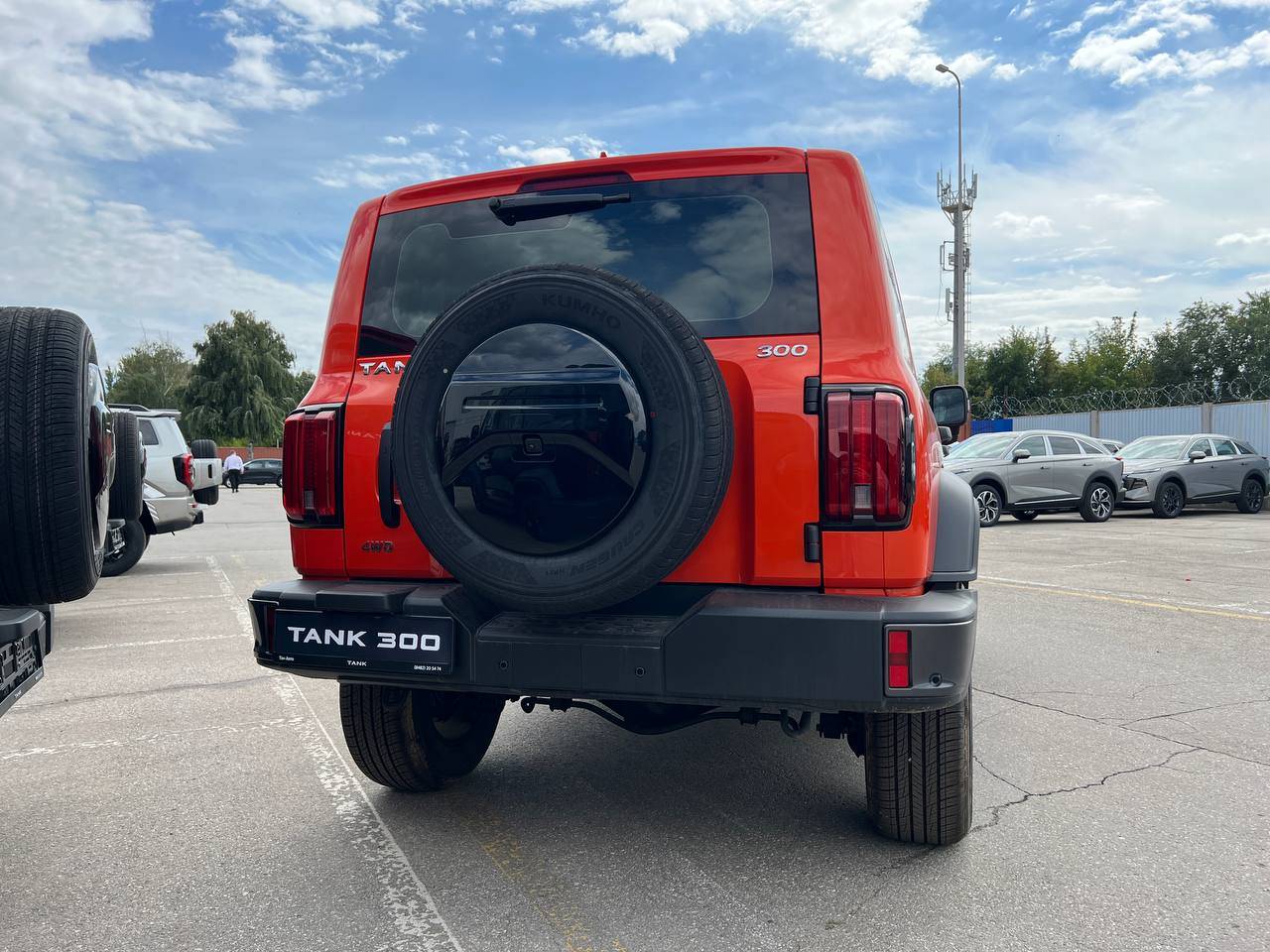 Tank 300 Adventure 2.0 8AT 4WD