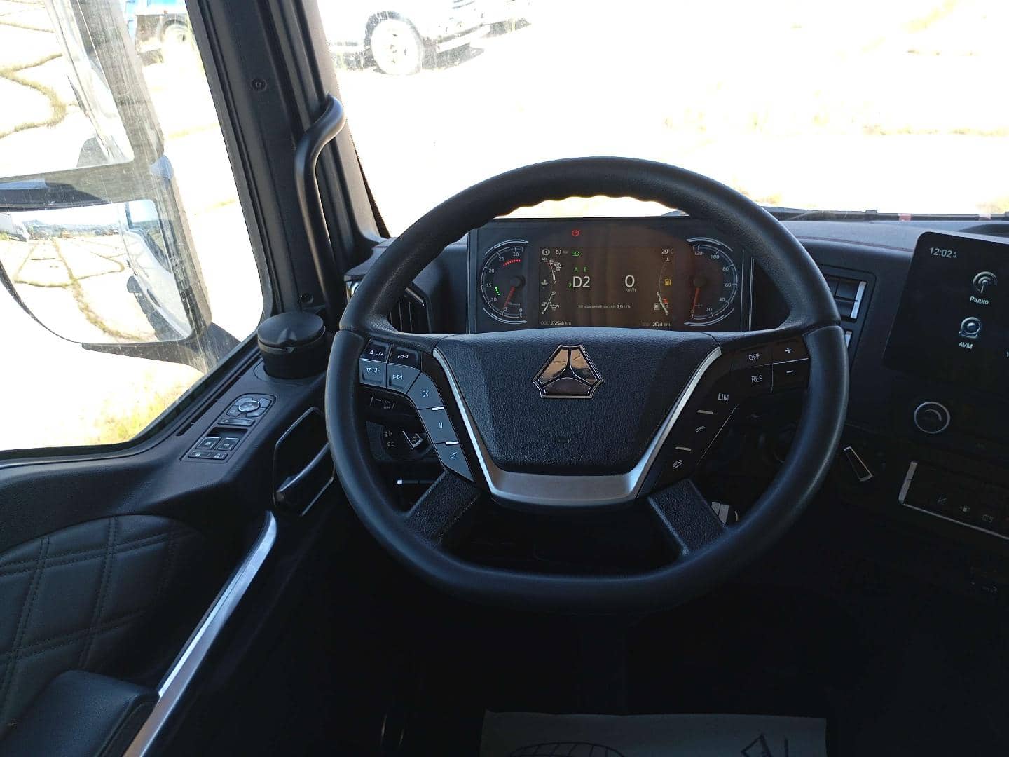 Sitrak C7H MAX ZZ4186V391HE,  372 528 км, 2023 года в лизинг