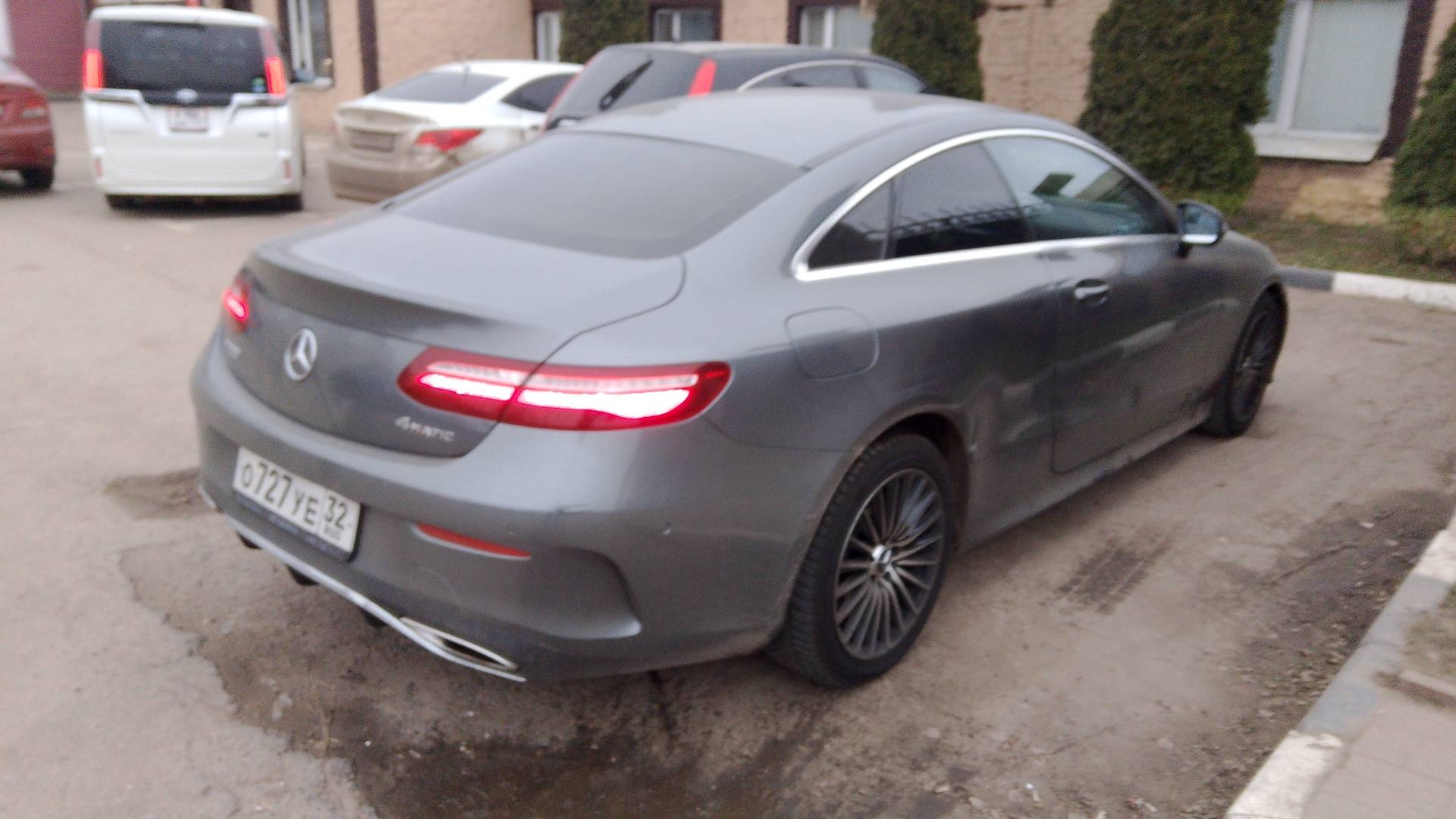 Mercedes-Benz E купе,  97 665 км, 2020 года в лизинг