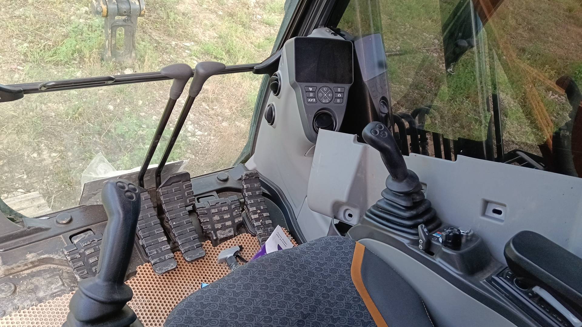 CASE CX300C LC, 2022 года в лизинг