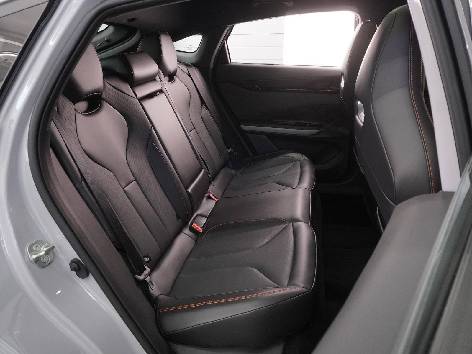 Changan Uni-V 1.5 7DCT Tech  