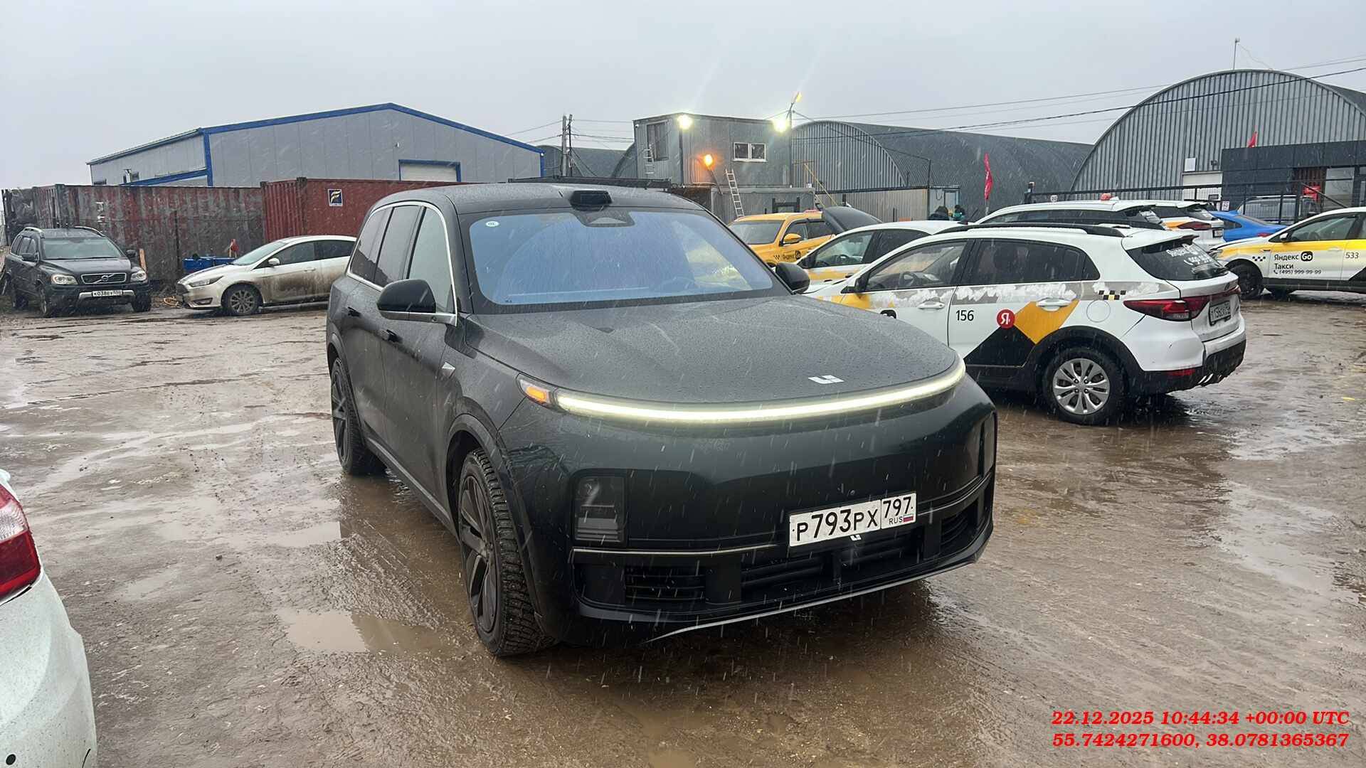 Lixiang L9,  18 000 км, 2023 года в лизинг