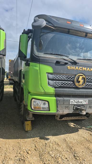 Shacman SX32586T384C