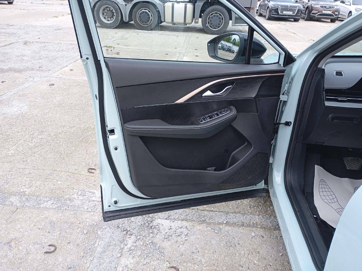 OMODA C5,  42 316 км, 2024 года в лизинг