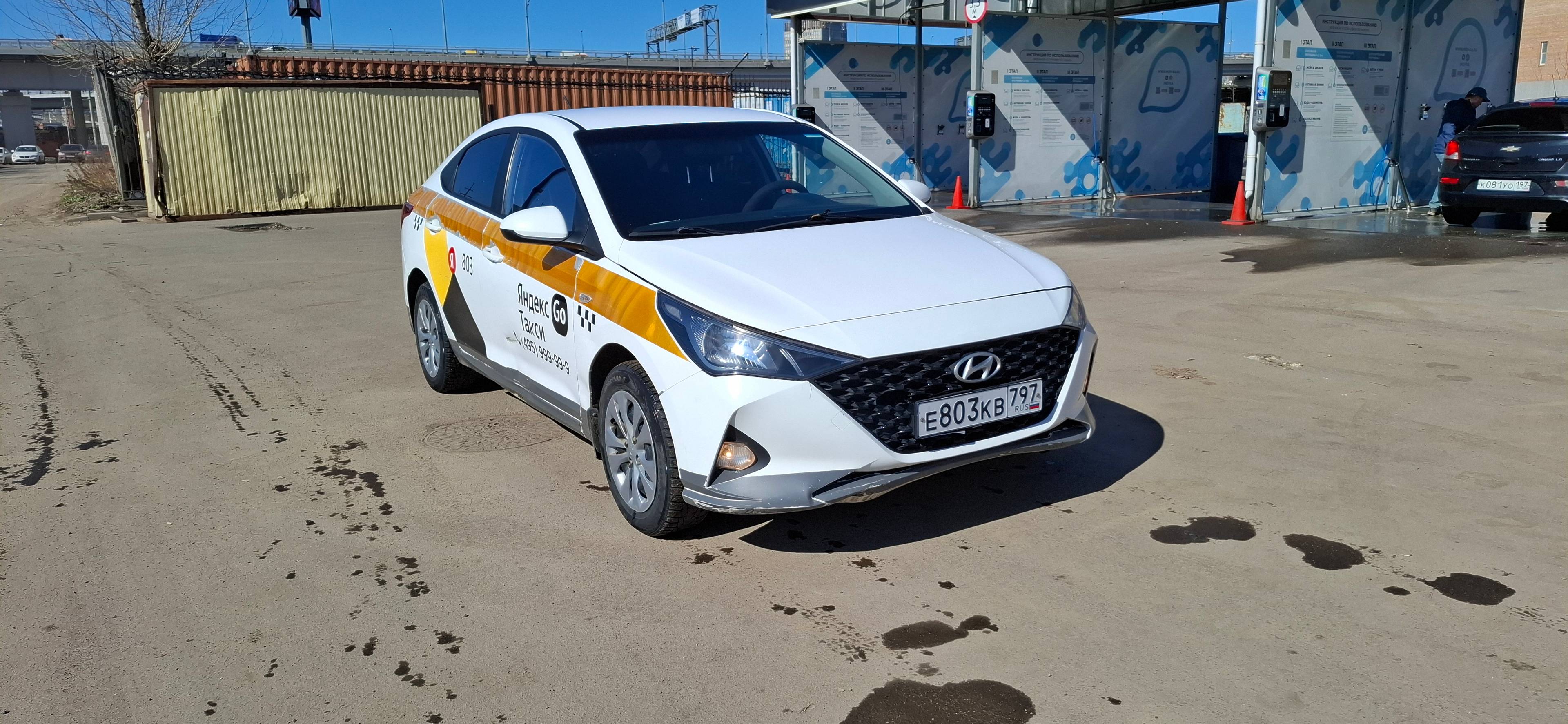 Hyundai Solaris,  286 927 км, 2021 года в лизинг