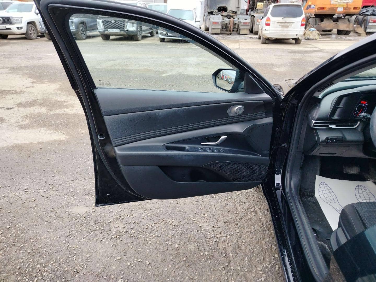 Hyundai Elantra,  51 304 км, 2022 года в лизинг