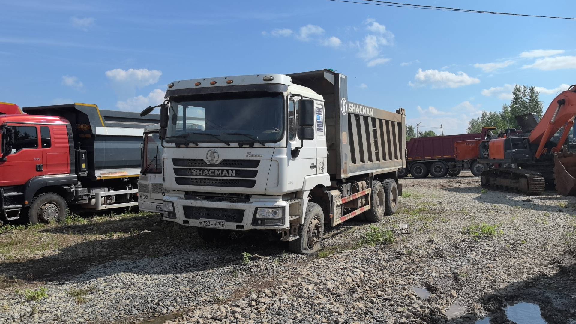 Shacman SX3258DR384,  196 650 км, 2022 года в лизинг